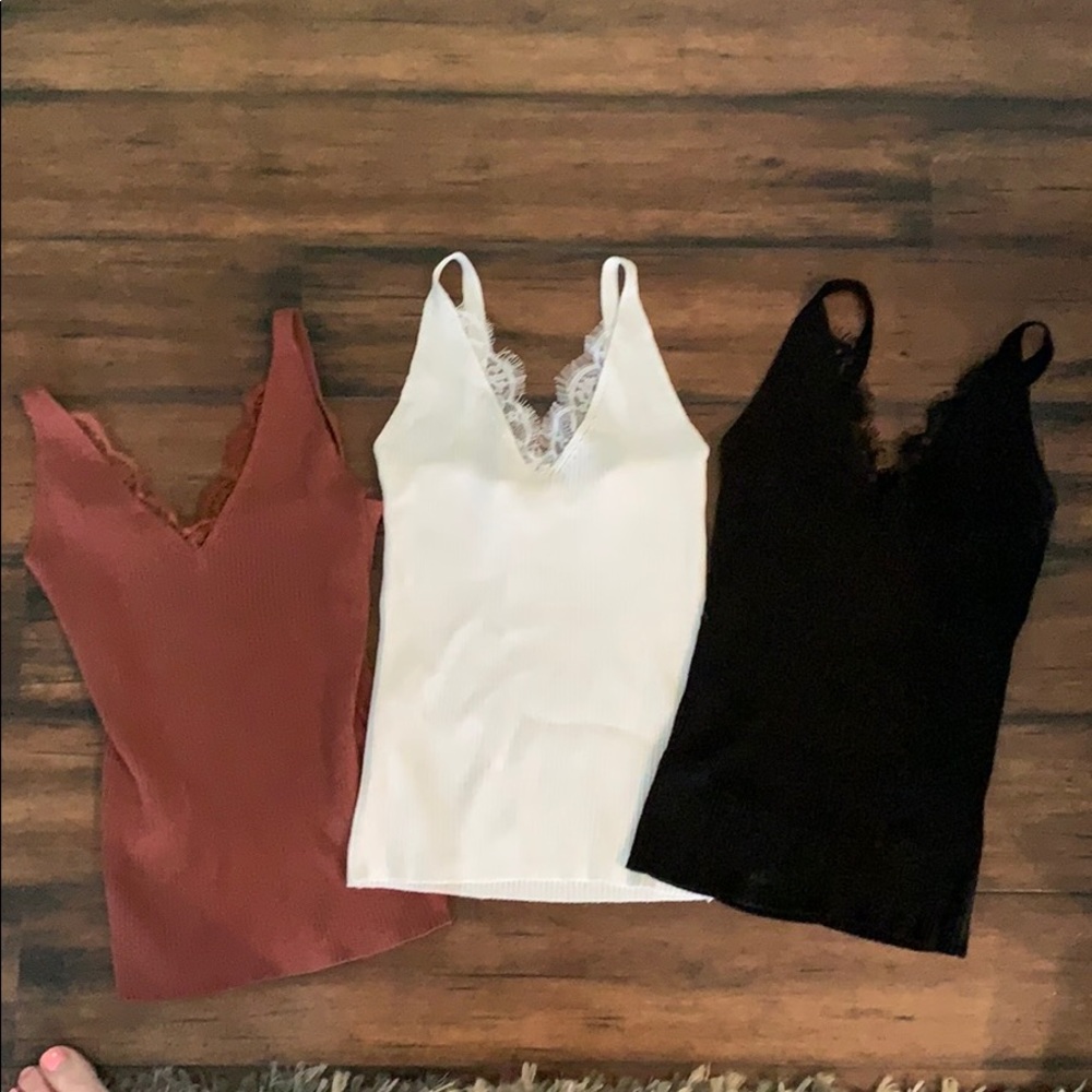 3 knit tank tops with lace detail